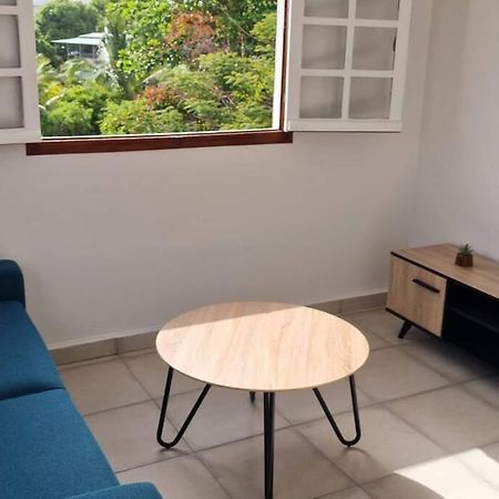 Joli T2 En Bas De Villa Vue Jardin Et Mer 비유자비탕 외부 사진
